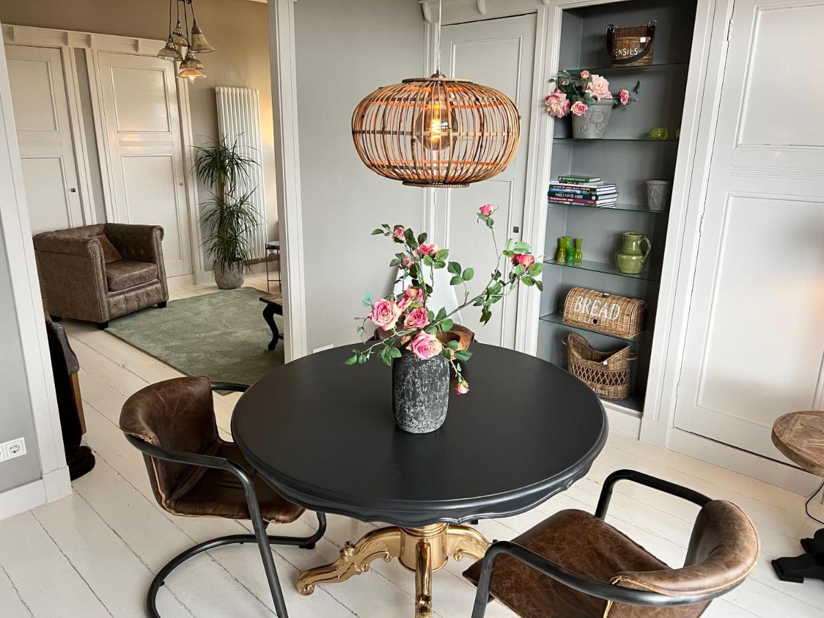 Villa Rose Burgum Bagian luar foto