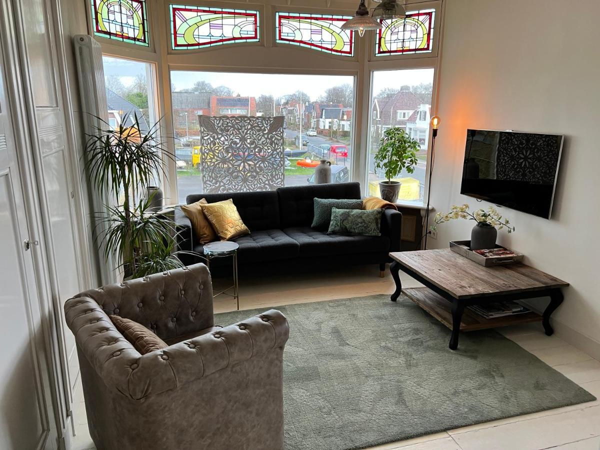 Villa Rose Burgum Bagian luar foto